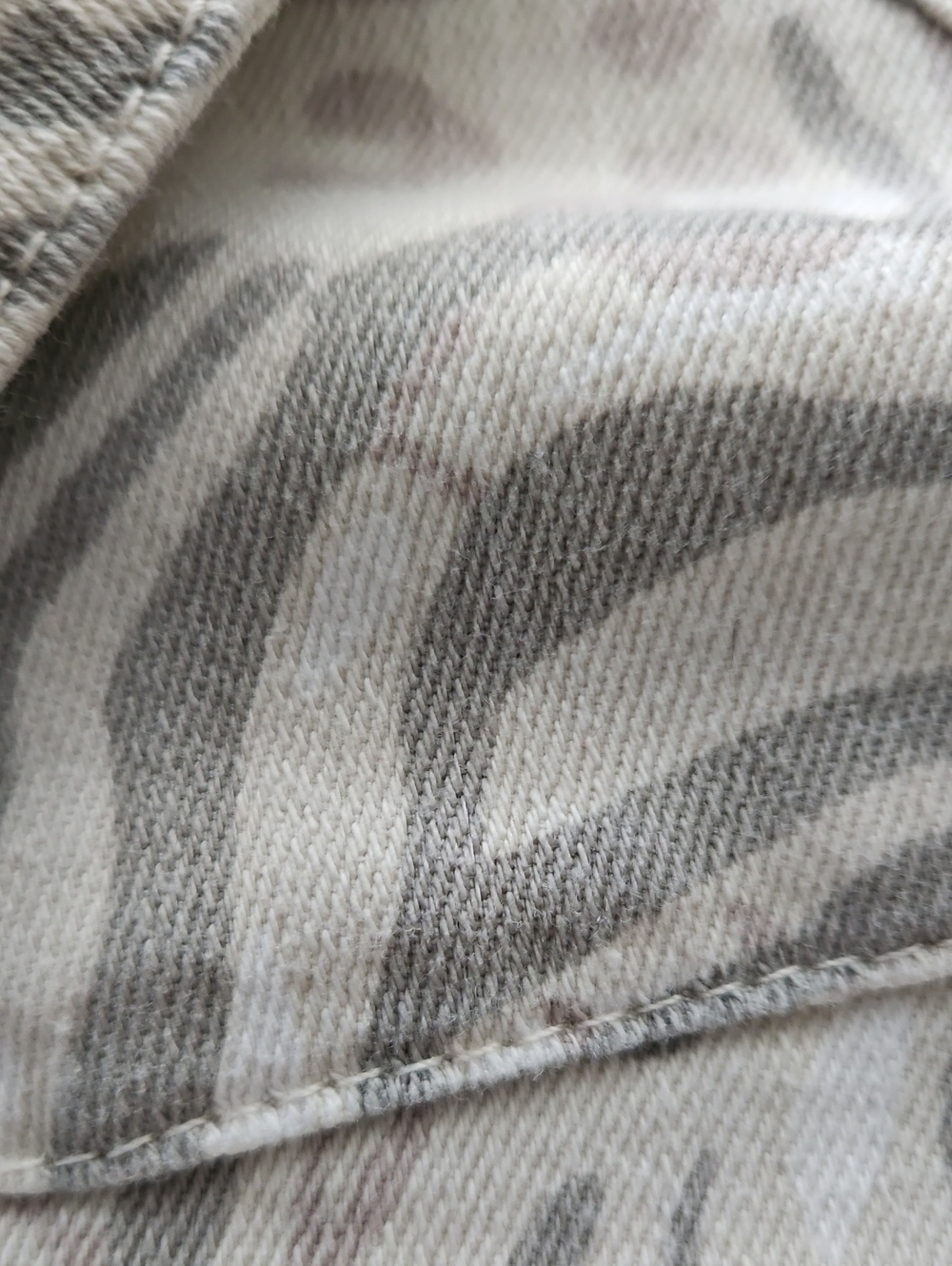 Denim Chopped Vest - Picture 4 of 12